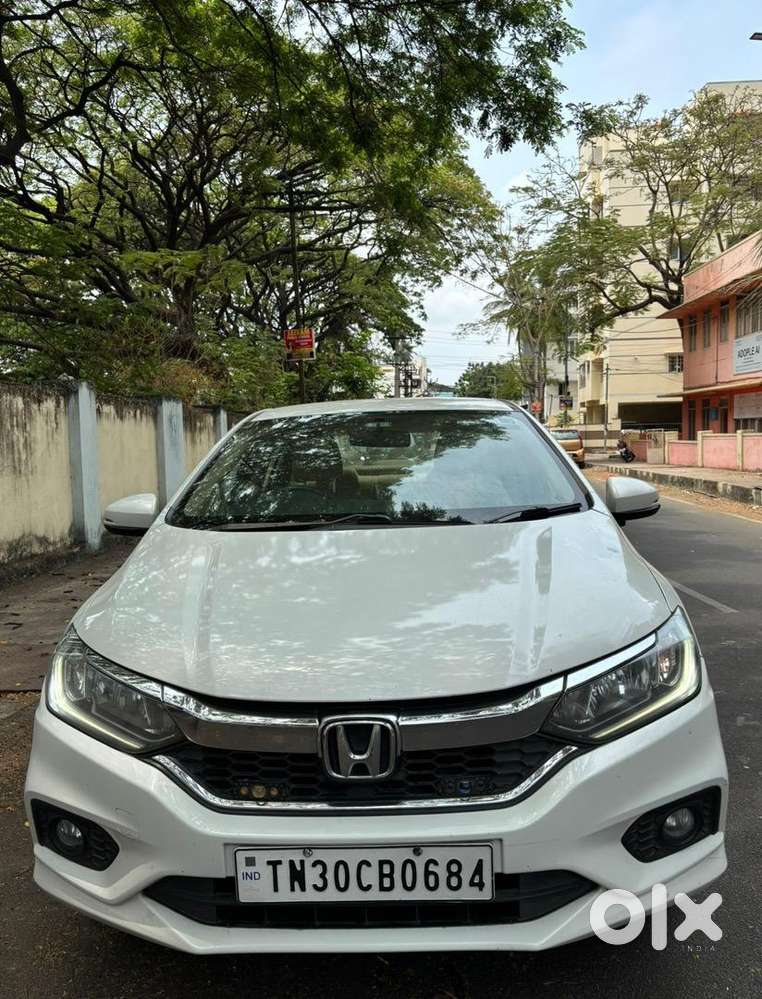 Honda City V Petrol