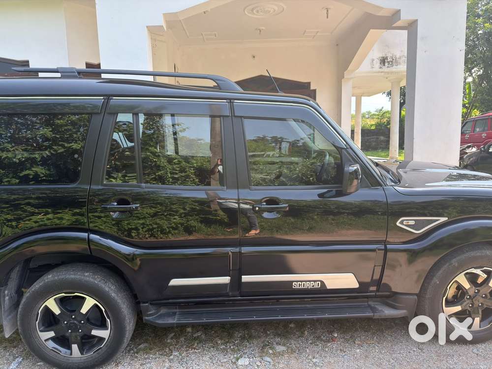 Mahindra Scorpio Classic 2023