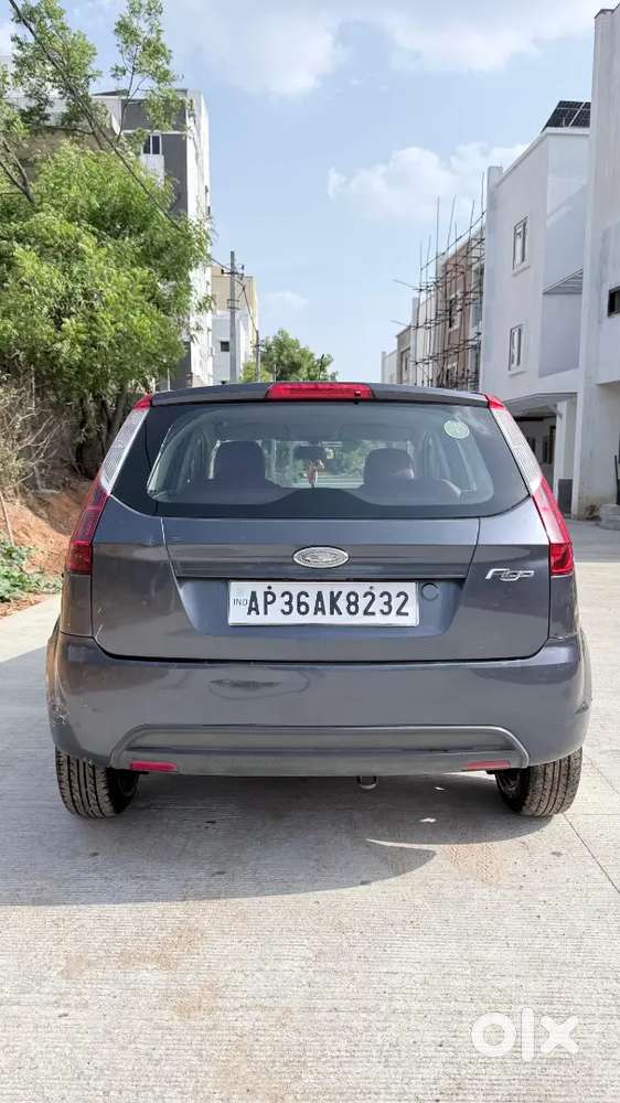 Ford Figo Petrol Manual 2011