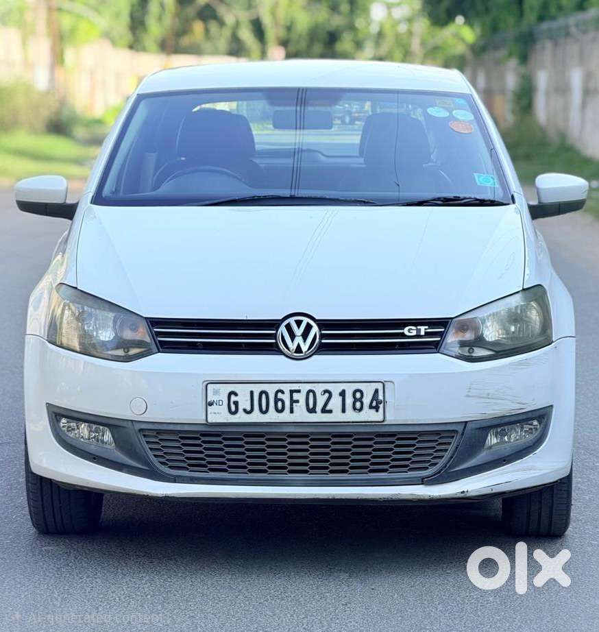 Volkswagen Polo Petrol Highline 1.6l, 2013, Petrol