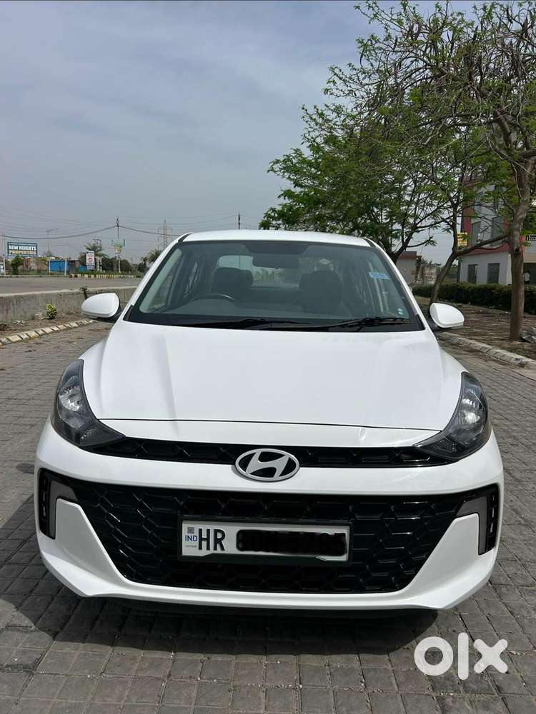 Hyundai Aura 1.2 Sx Cng, 2024, Cng & Hybrids