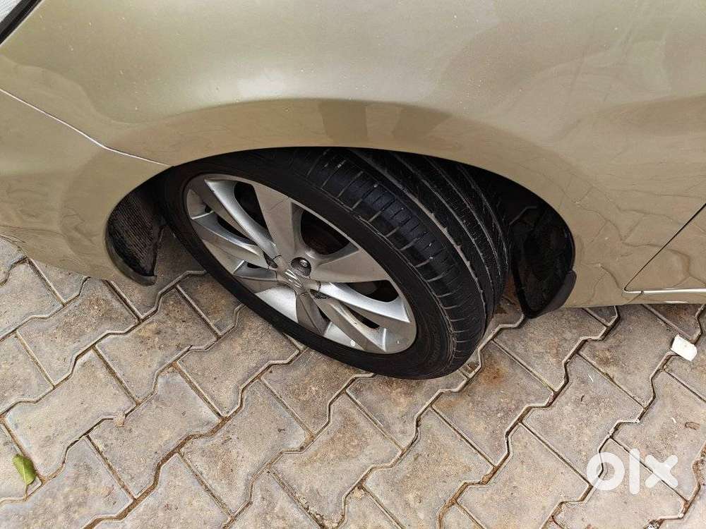 Hyundai Verna Fluidic 1.6 Vtvt Sx, 2013, Petrol