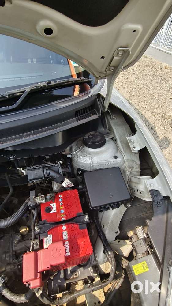 Maruti Suzuki Swift Vxi + Manual, 2019, Petrol