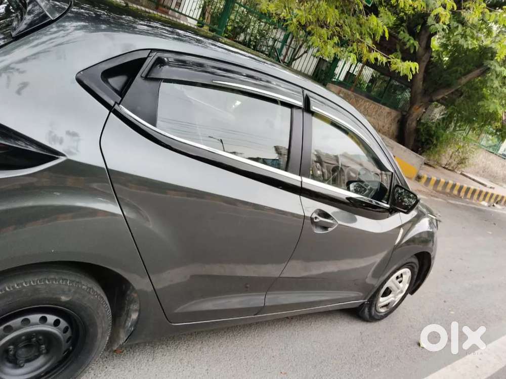 Tata Altroz 1.2 Xe Rhytm Petrol, 2021, Petrol