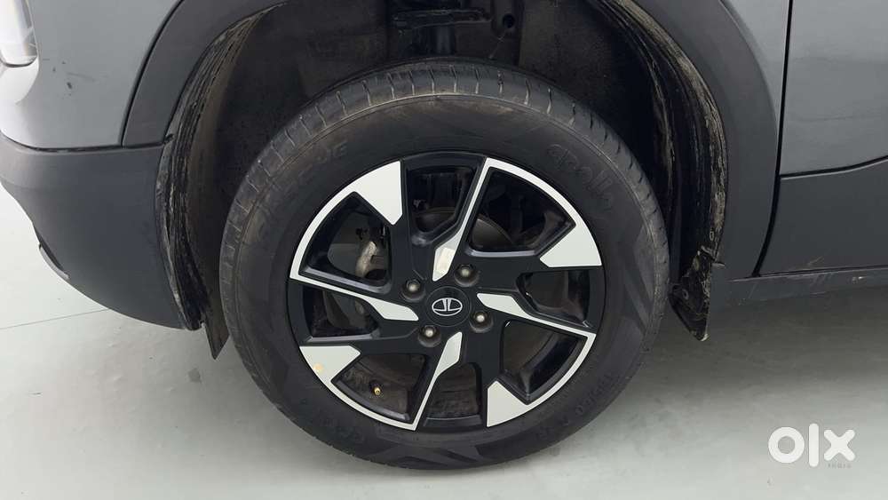 Tata Punch Creative Dual Tone Amt Sunroof, 2024, Petrol