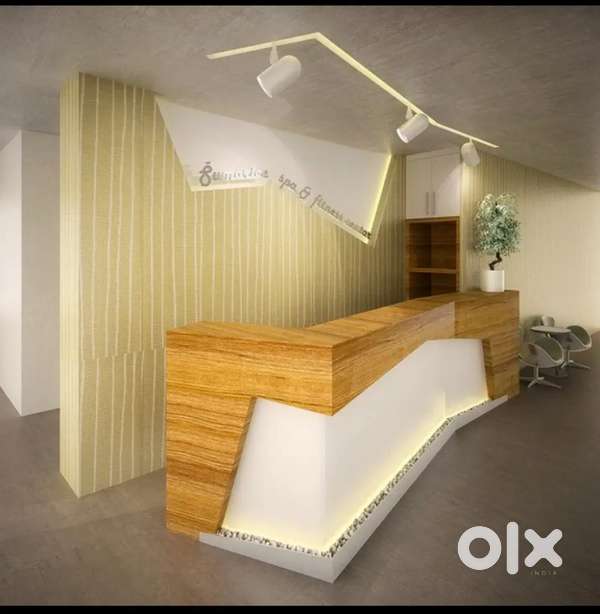 FEMALE RECEPTIONIST