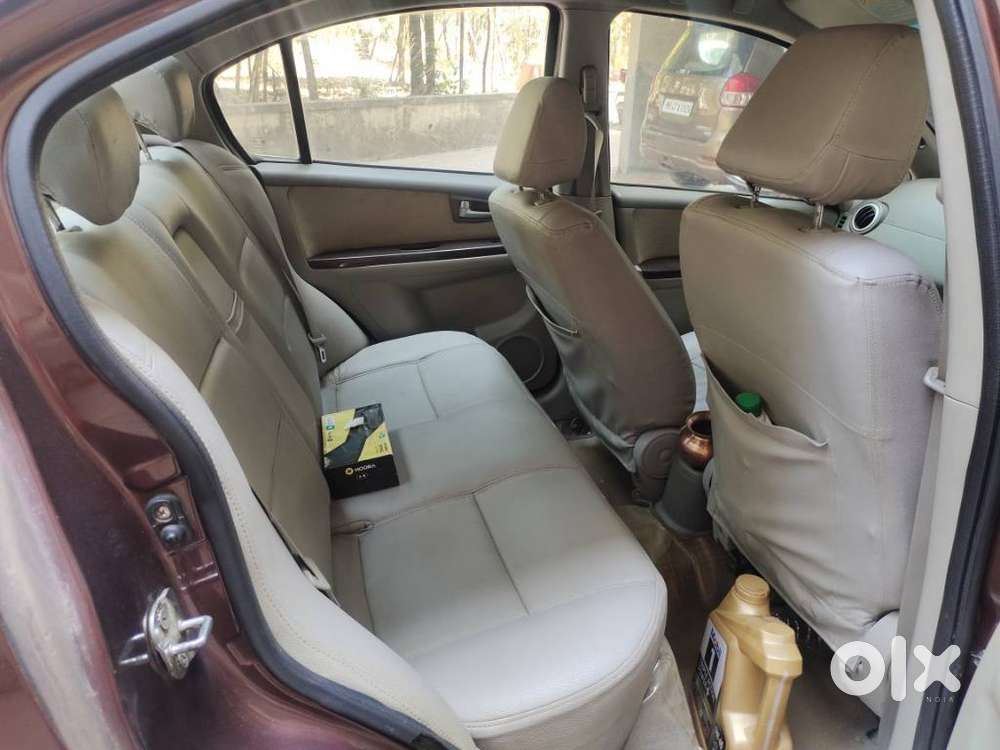 Maruti Suzuki Sx4 Zxi Automatic Leather Bs-iv, 2010, Petrol