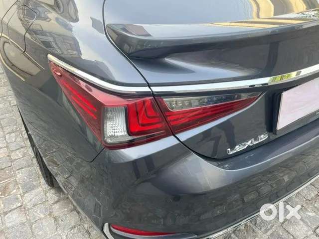 Lexus Es, 2023, Petrol