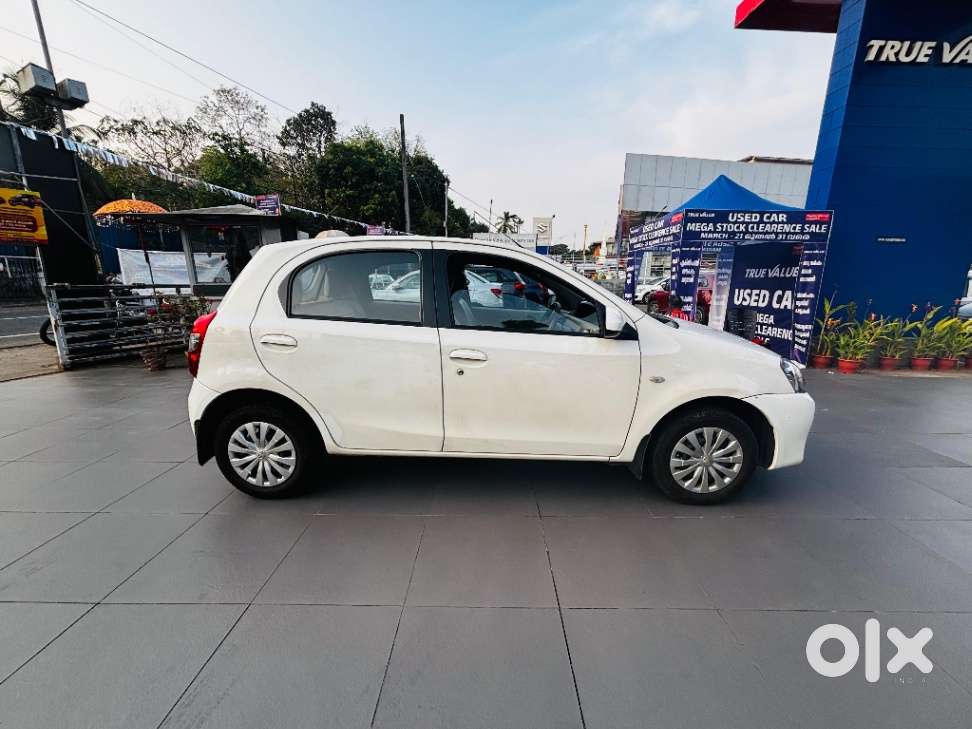 Toyota Etios Liva, 2014, Petrol