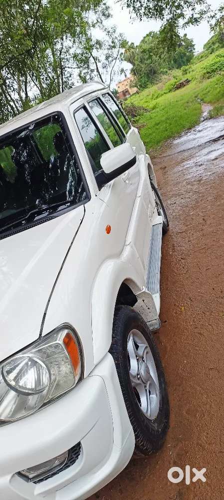 Mahindra Scorpio 2009