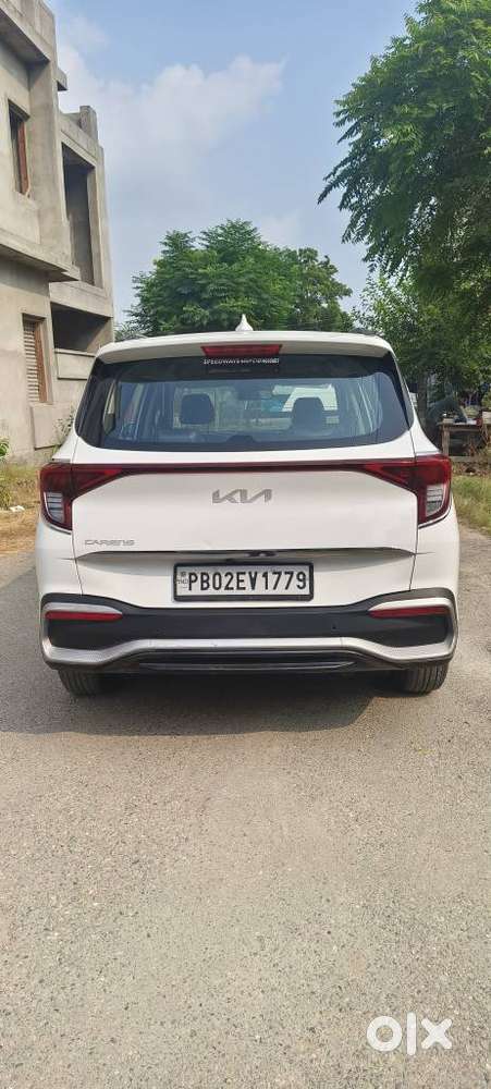 Kia Carens, 2024, Petrol