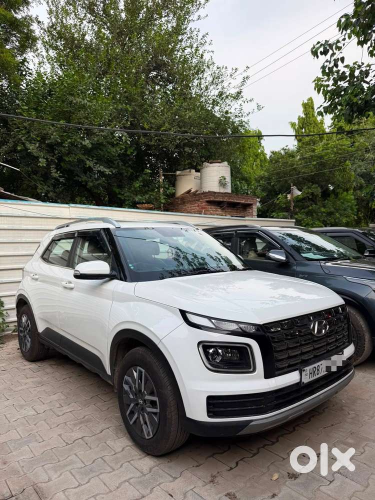 Hyundai Venue 1.2 S Plus, 2023, Diesel