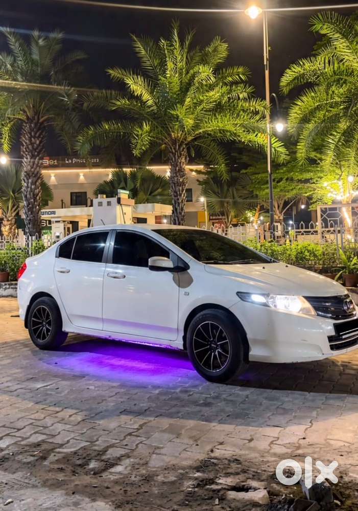 Honda City Automatic 2029takk Paas Petrol/cng