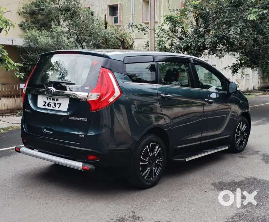 Mahindra Marazzo M8, 2018, Diesel