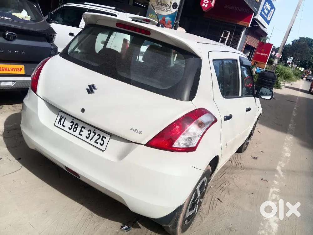 Maruti Suzuki Swift Diesel 2015