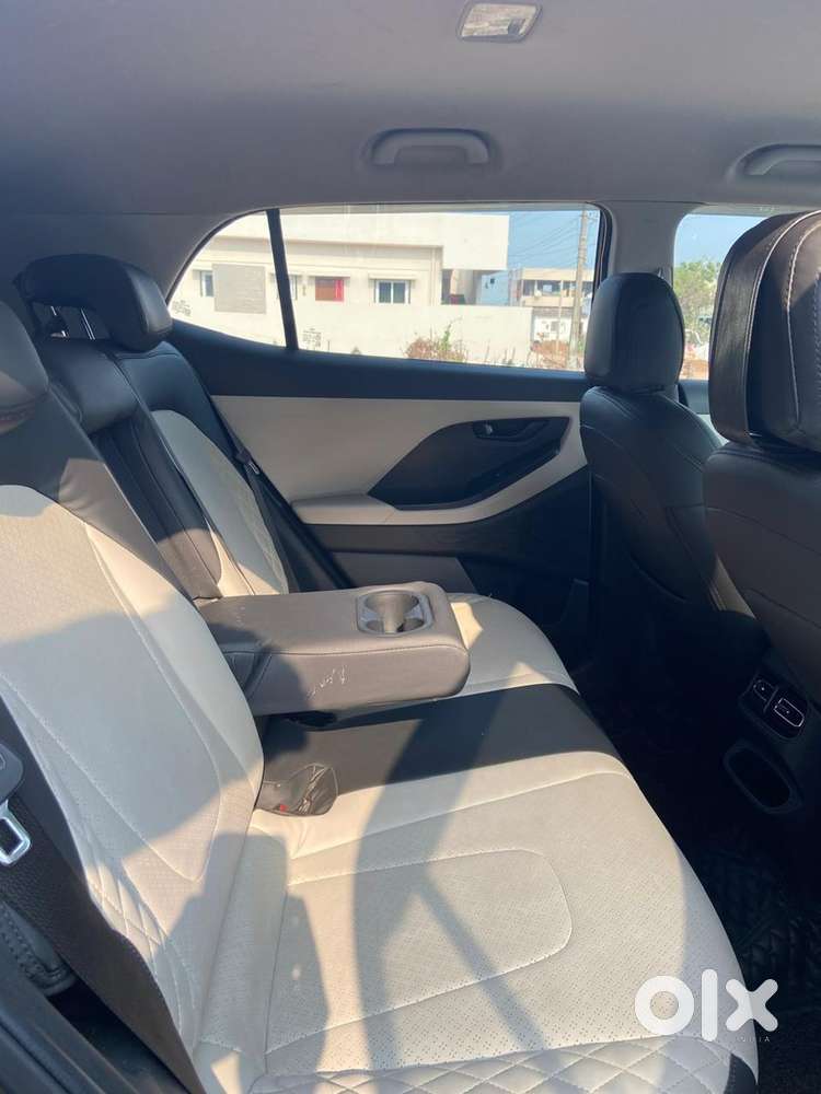 Hyundai Creta 2023 Petrol Well Maintained