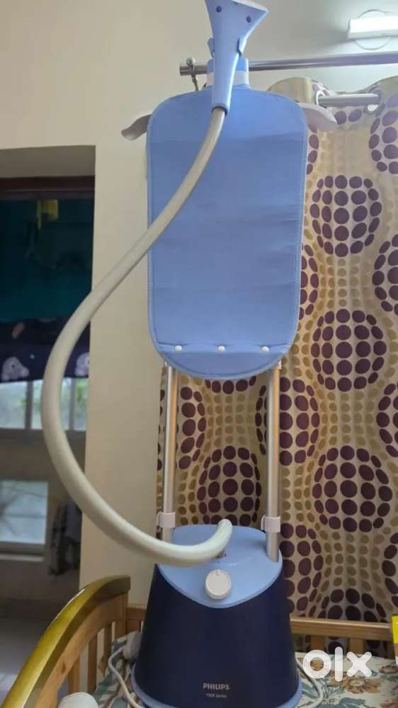 Philips 1000 series 1800 W Garment Steamer