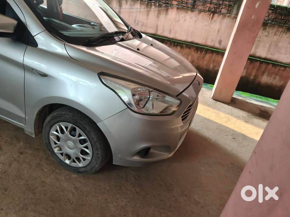Ford Figo Petrol Titanium, 2016, Petrol