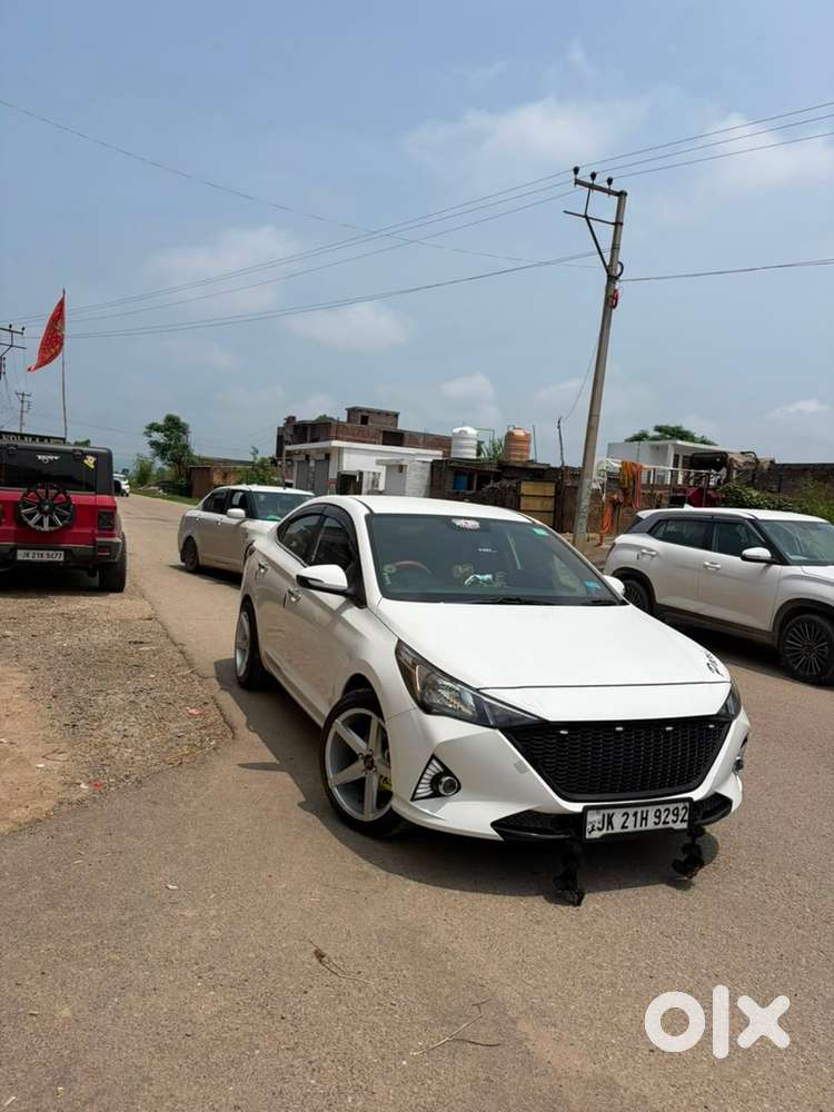Hyundai Verna 1.5 Petrol 2022