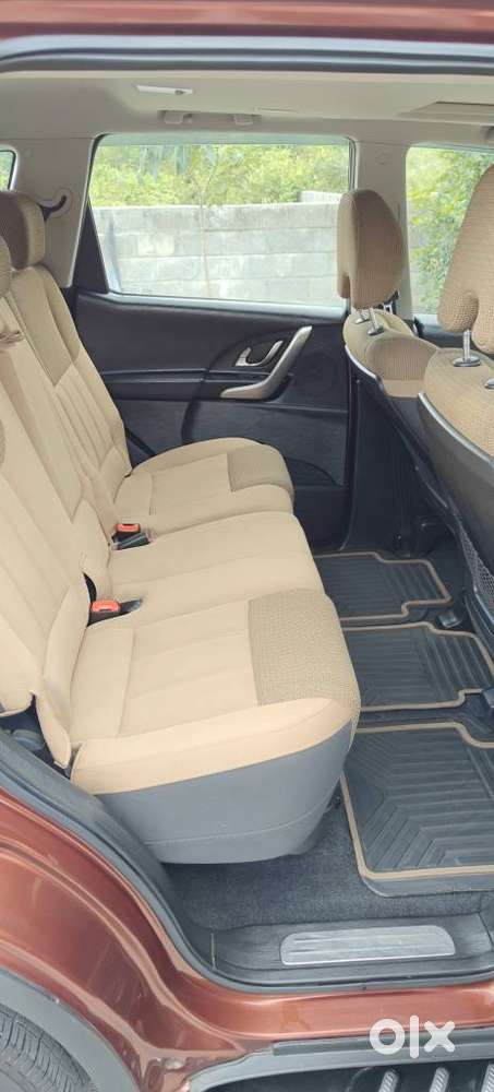 Mahindra Xuv500 W9, 2019, Diesel