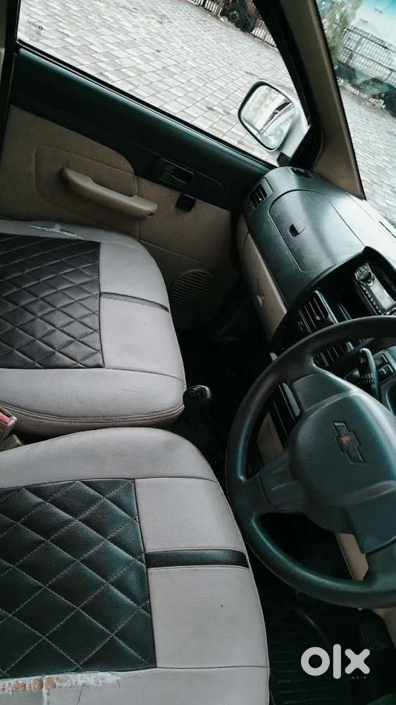 Chevrolet Tavera 2017 Bs4