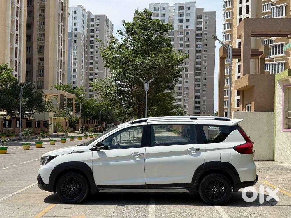 Maruti Suzuki Xl6 1.5 Alpha At, 2021, Petrol