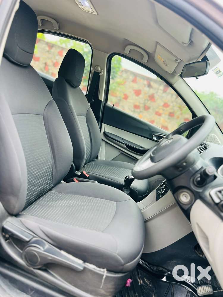 Tata Tiago 1.2 Revotron Xz Wo Alloy, 2017, Petrol