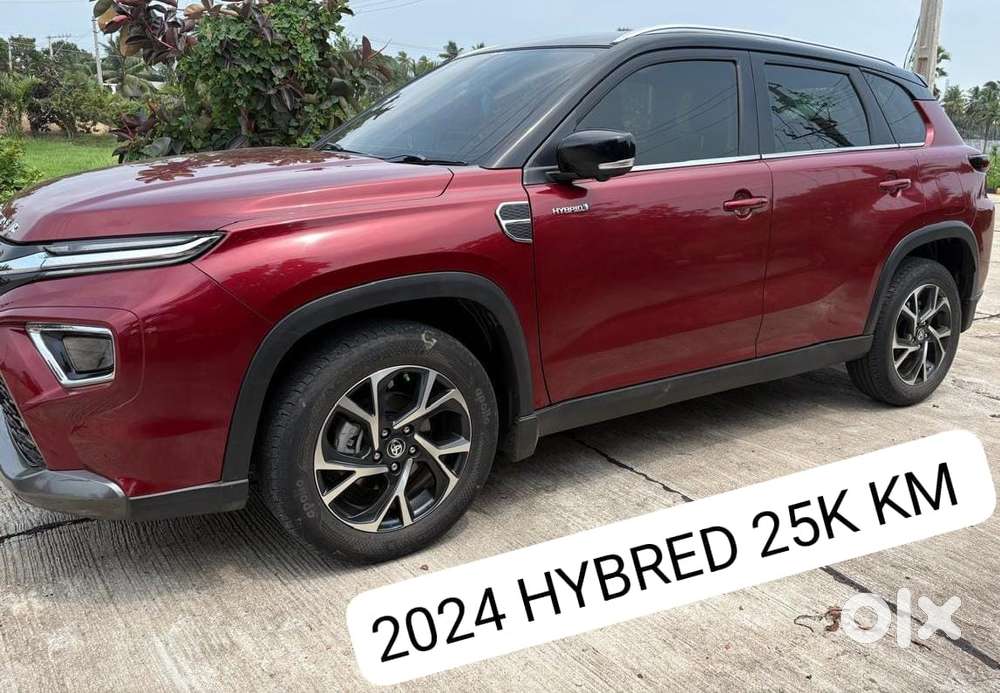 Toyota Urban Cruiser Hyryder 1.5 V Hybrid, 2025, Cng & Hybrids