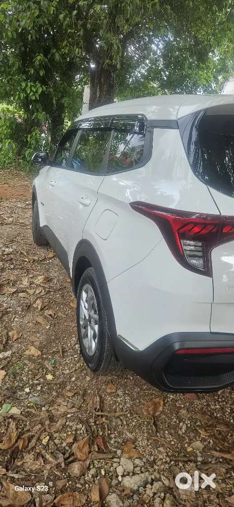 Kia Carens G1.5 2025