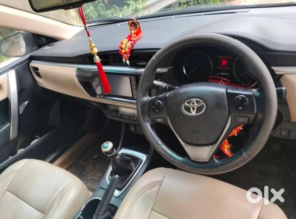 Toyota Corolla Altis 2013-2017 D-4d G, 2016, Diesel