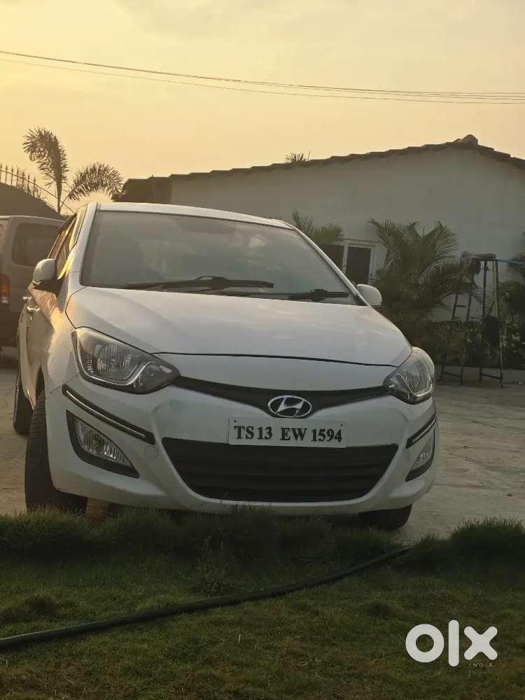 Hyundai I20 2012 Diesel 74000 Km Driven