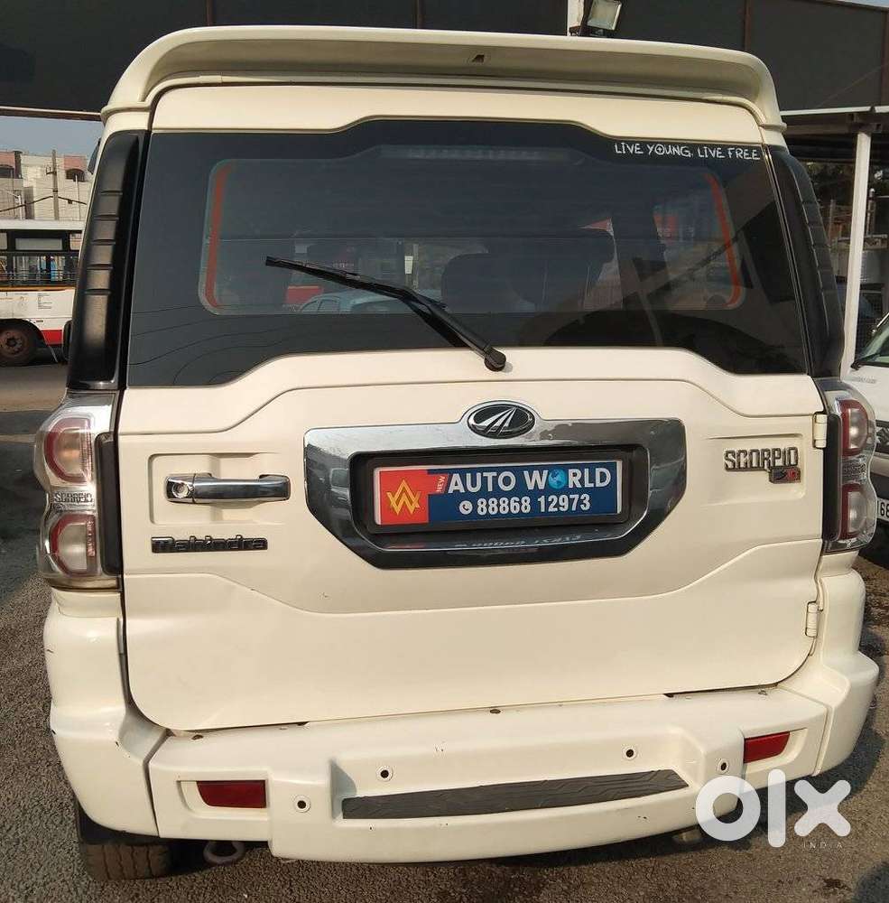 Mahindra Scorpio S10, 2016, Diesel
