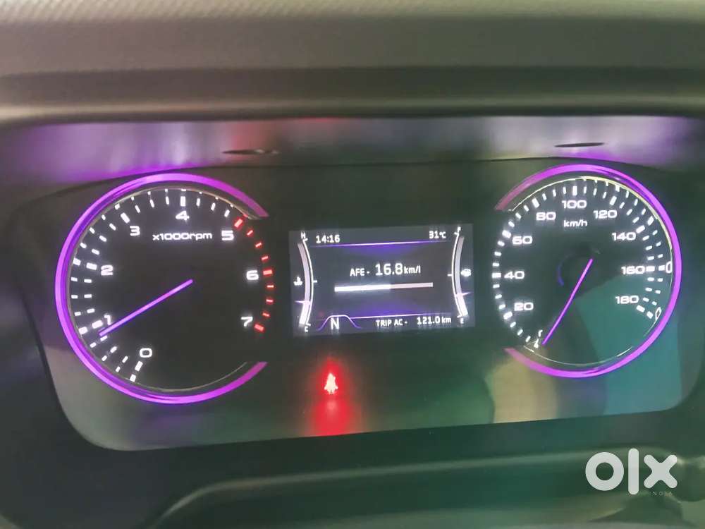 Mahindra Marazzo 2019