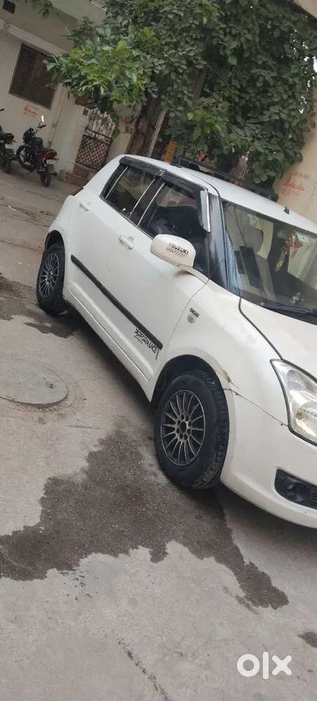 Maruti Suzuki Swift 2011 Diesel 113000 Km Driven
