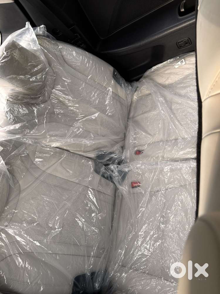 Mahindra Xuv700 2.2 Ax 7 Diesel Mt Str, 2024, Diesel