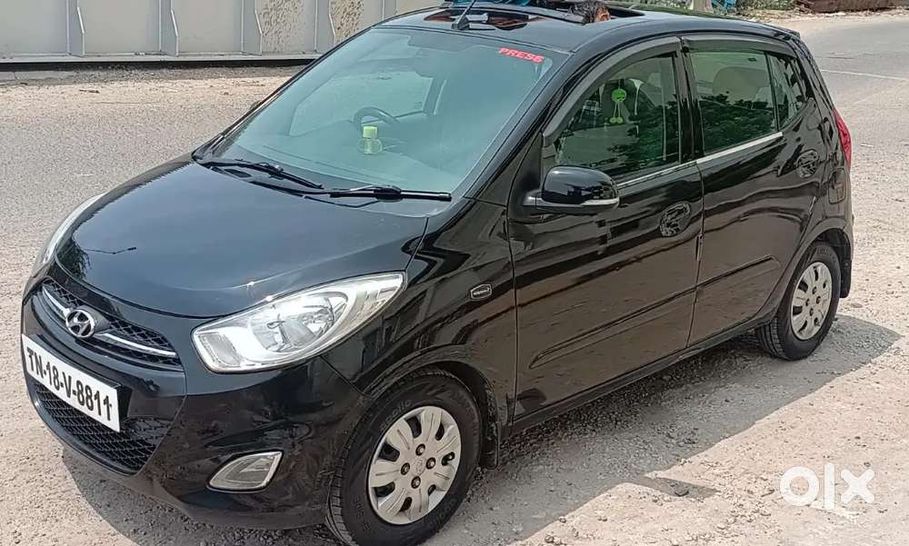 Hyundai I10 Asta (o) - 2013 Model - Automatic With Sunroof Edition -