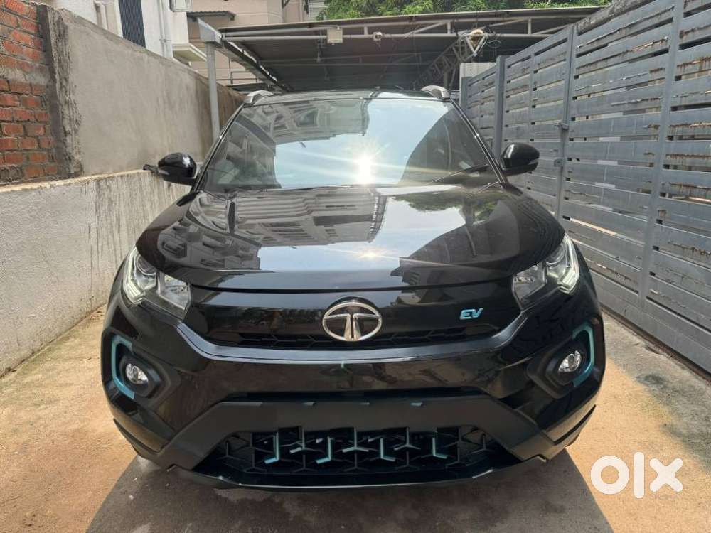 Tata Nexon Ev Xz Plus Dark Edition, 2022, Electric