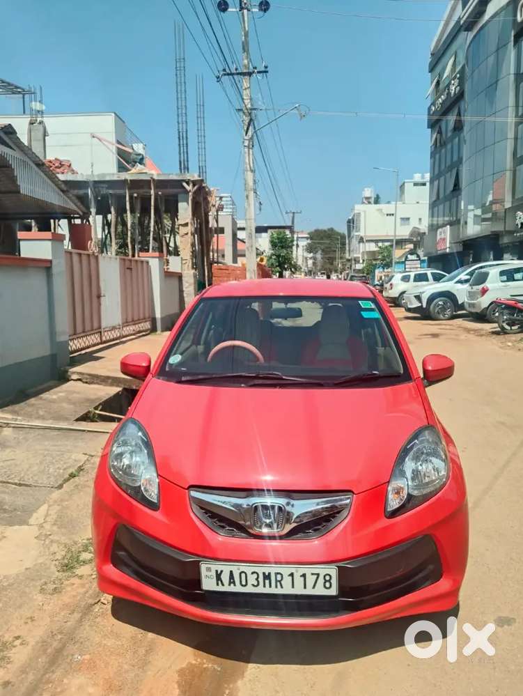 Honda Brio 2012 Petrol 60000 Km Driven 2.90 Lack Slightly Negotiable