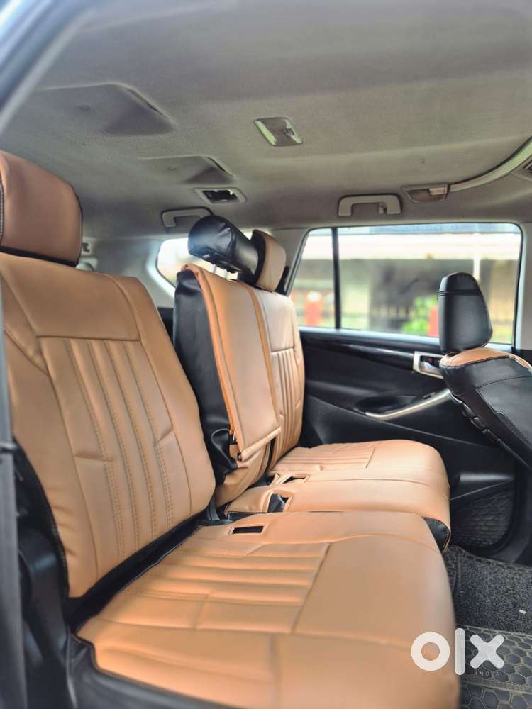 Toyota Innova Crysta 2.4 V 8 Str, 2017, Diesel