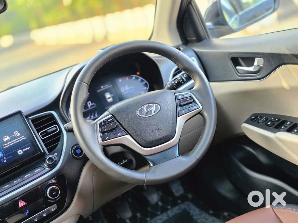 Hyundai Verna 1.5 Sx (o) Vtvt, 2022, Petrol