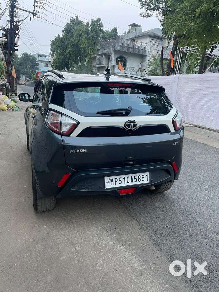 Tata Nexon 1.5 Revotorq Xz Plus Premium, 2019, Petrol