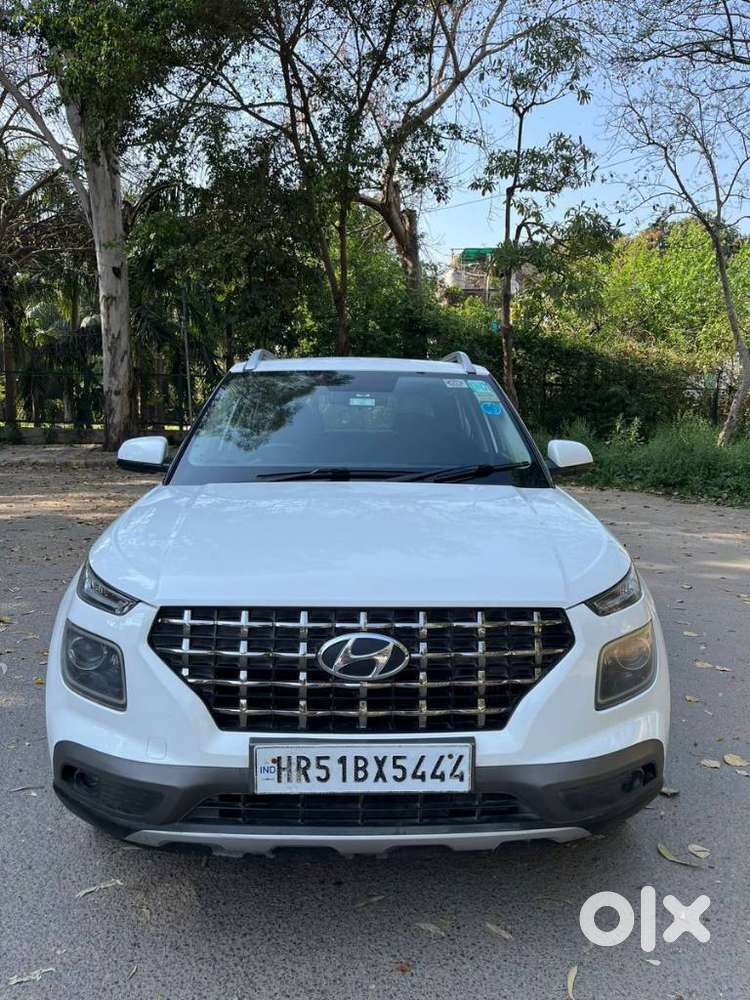 Hyundai Venue 1.0 Sx (o) Turbo Dct, 2019, Petrol