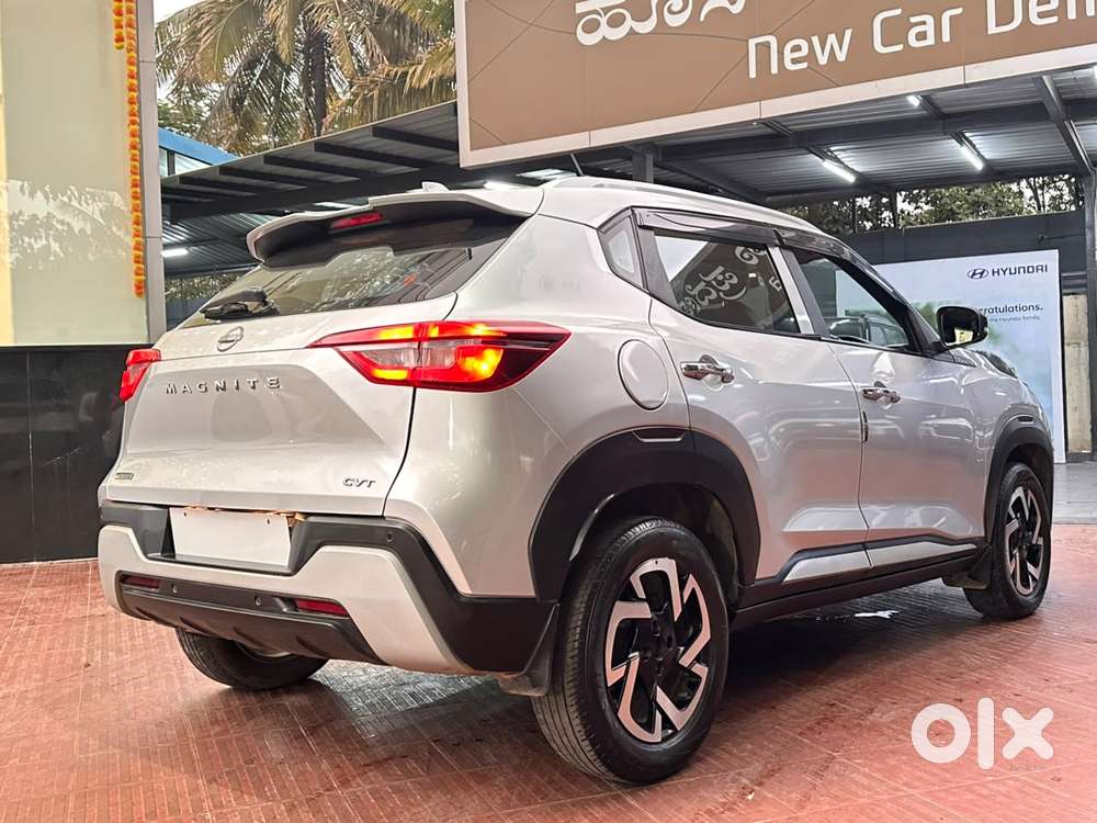 Nissan Magnite 1.0 Xv Turbo Cvt, 2022, Petrol