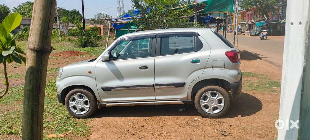 Maruti Suzuki S-presso 2021 Petrol Well Maintained