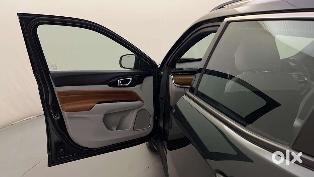 Jeep Compass 1.4 Limited (o) Petrol Dct, 2022, Petrol