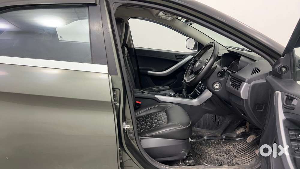 Tata Nexon 1.2 Revotron Xm, 2022, Petrol