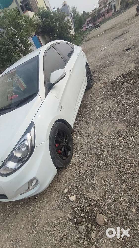 Hyundai Verna 2012 Diesel Well Maintained