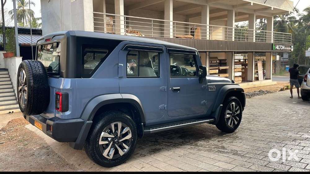 Mahindra Thar Roxx Diesel Automatic 2025
