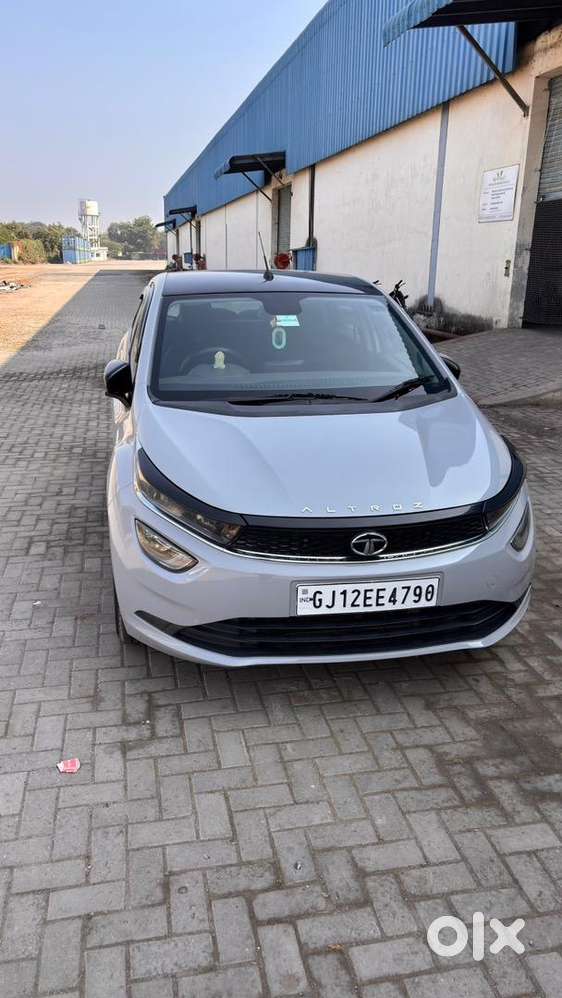 Tata Altroz 2020 Pure Grey Petrol Well Maintained