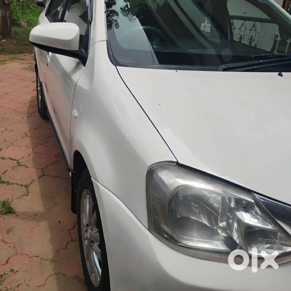 Toyota Etios 2011 Petrol Well Maintained